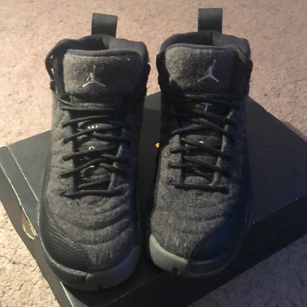 RETRO AIR JORDANS WOOL 12s
